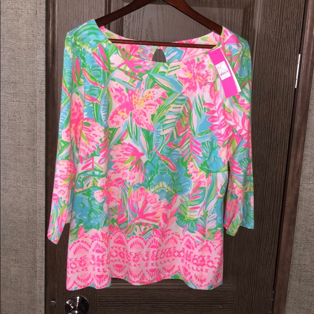 Lilly Pulitzer Top in size XL